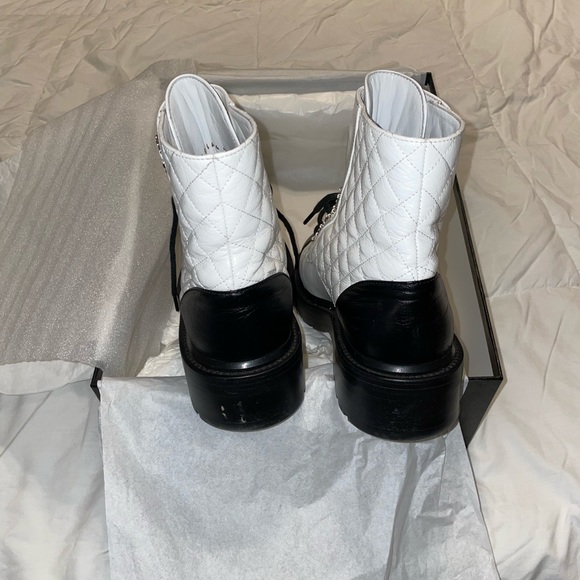 Chanel boots - Picture 7 of 10
